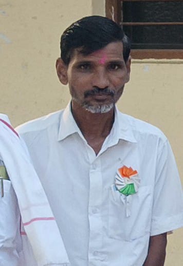 कर्मचारी